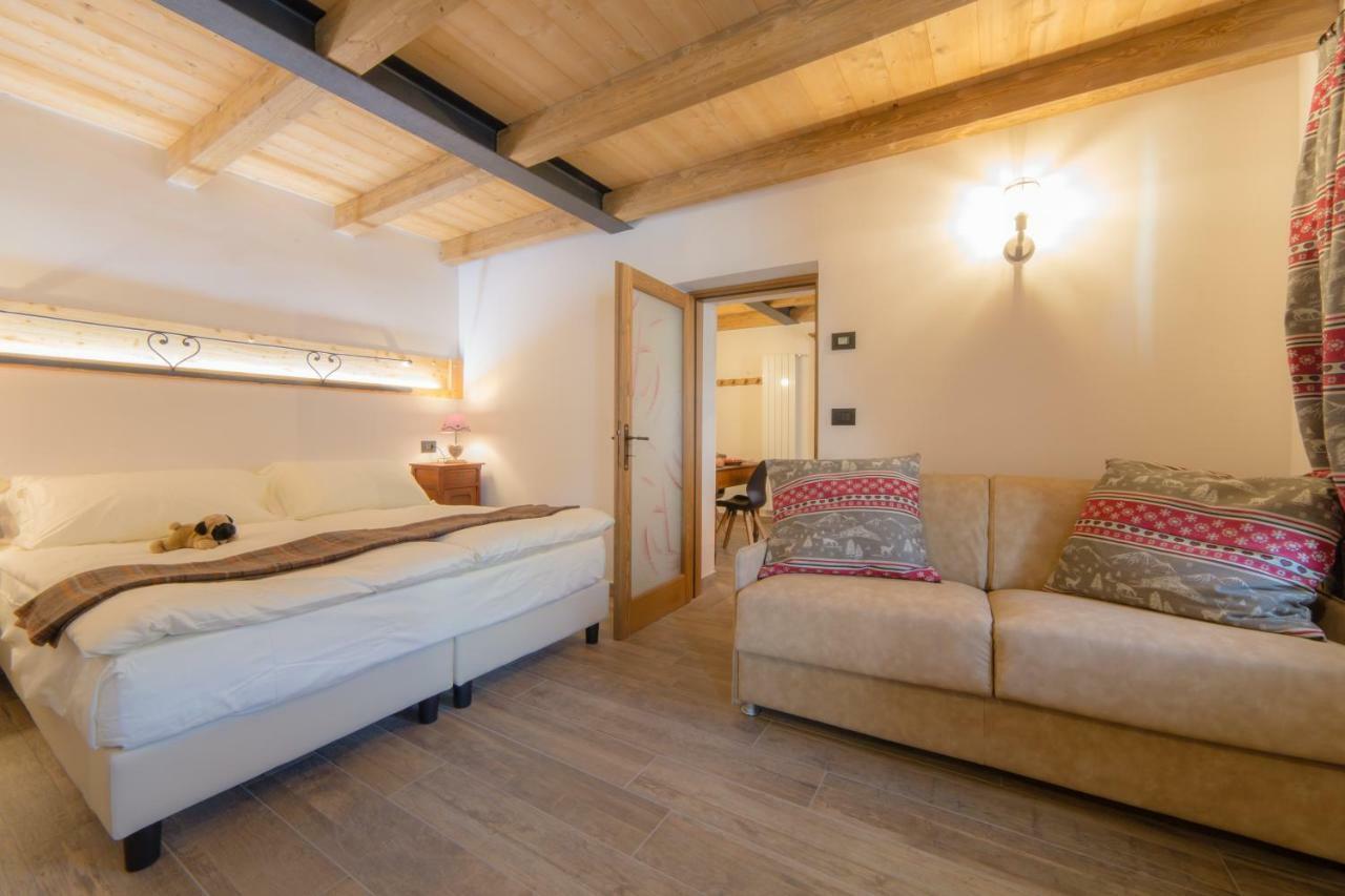 Maison Julie-Lungo La Via Francigena เอตรูเบละส์ ภายนอก รูปภาพ